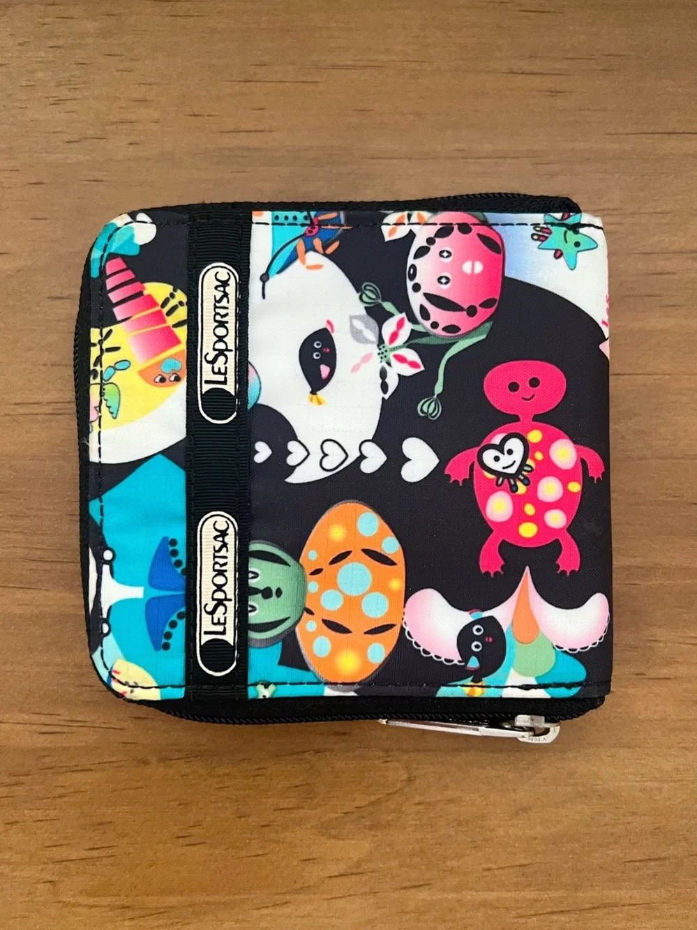 LeSportsac Full Zip Compact Wallet Colorful Jellyfish Sea Life Print EUC
